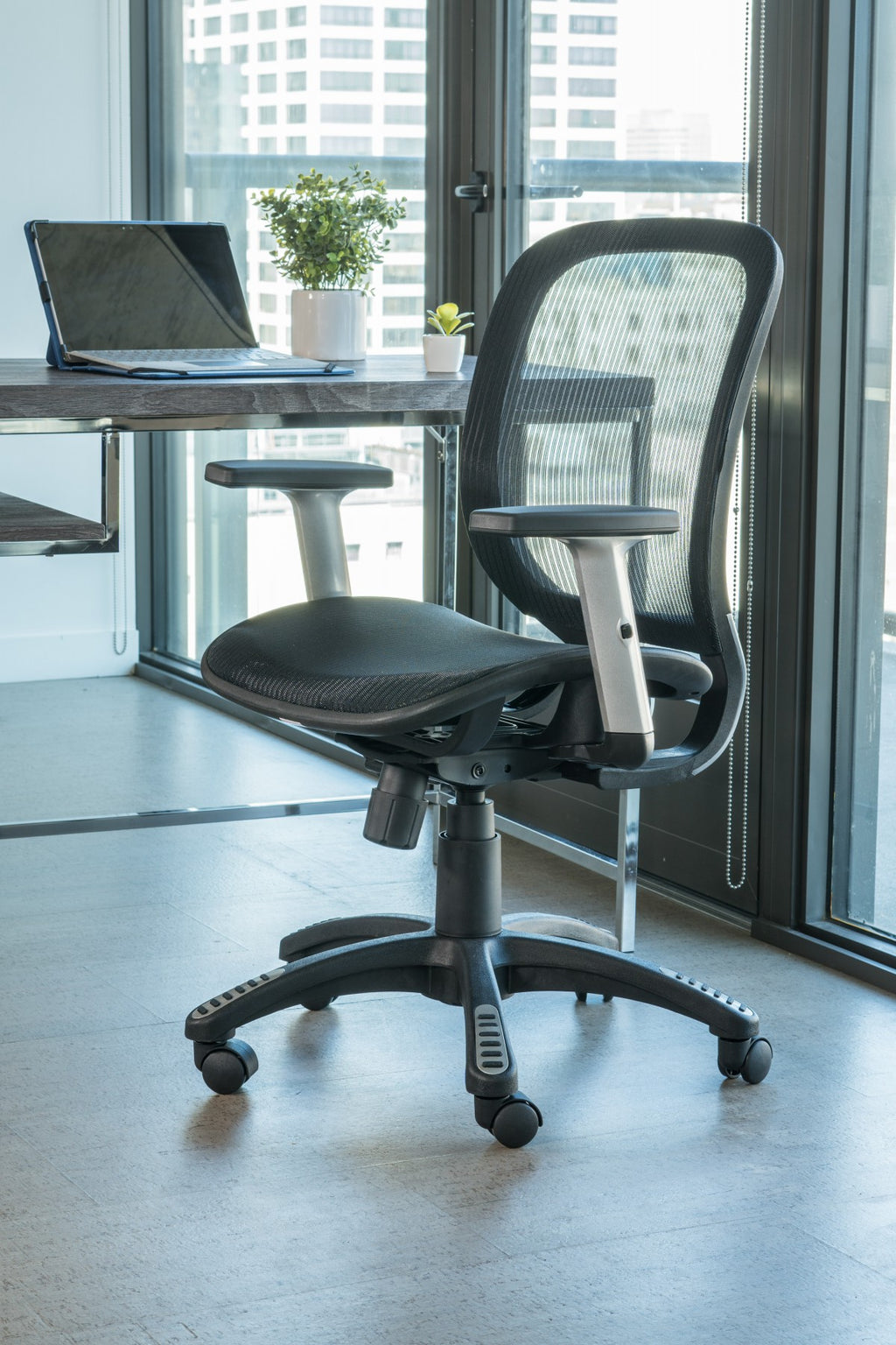 ErgoMax 42" Minimal Plus MSH102